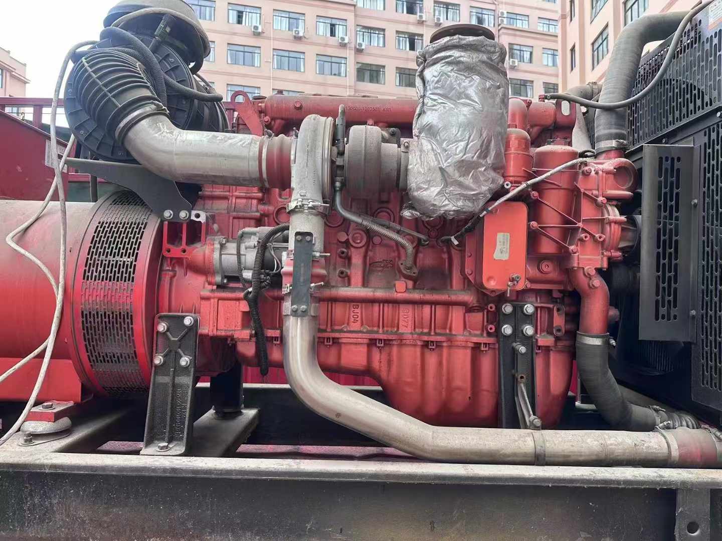 靖江如何选择适合 600kW 柴油发电机组的过载保护器？
